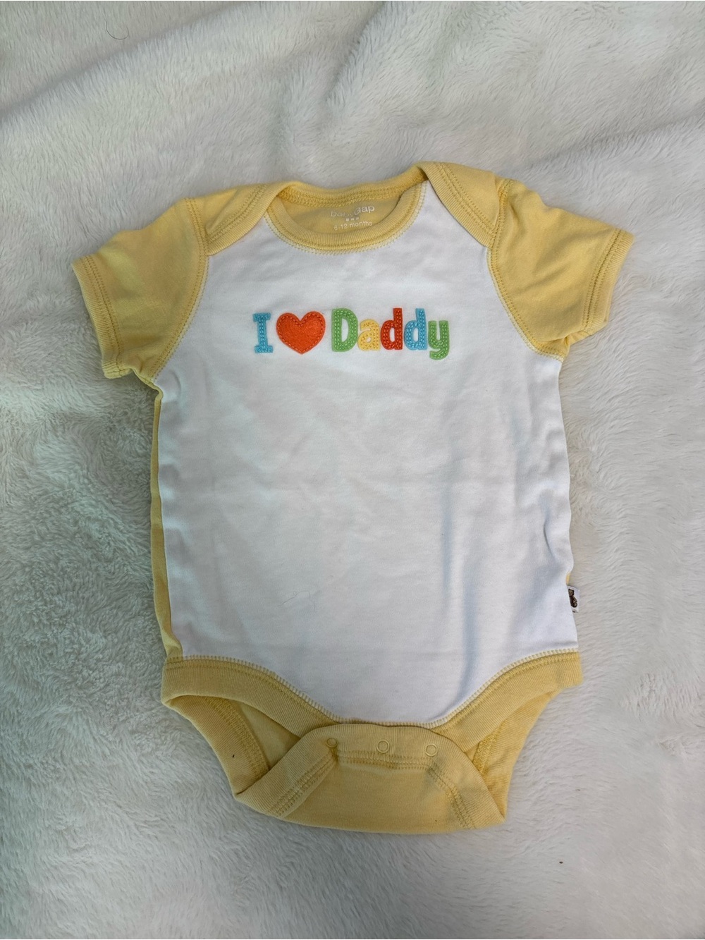 Y2K vintage Baby Gap 6-12 months I Love Daddy Yellow & White Baby One-Piece